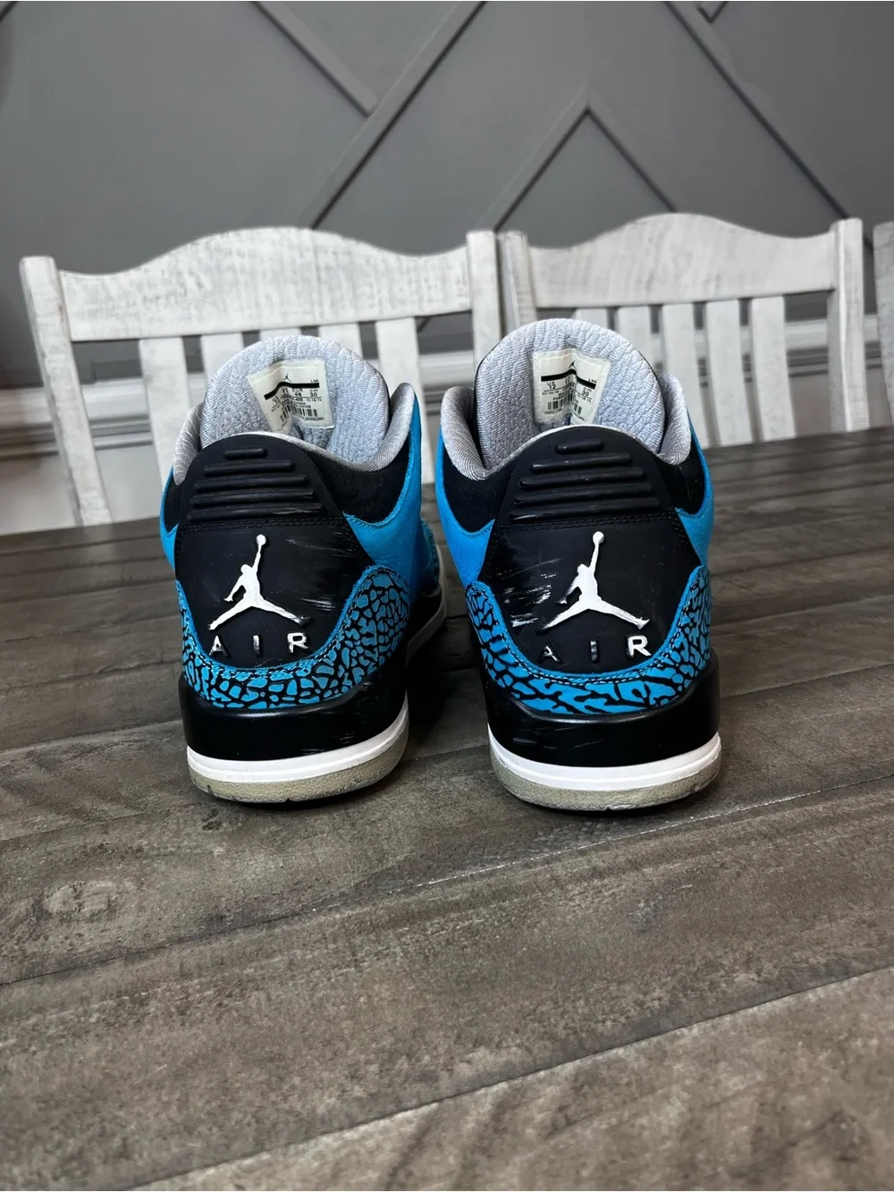 Jordan bold blue